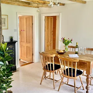  Holiday home The
